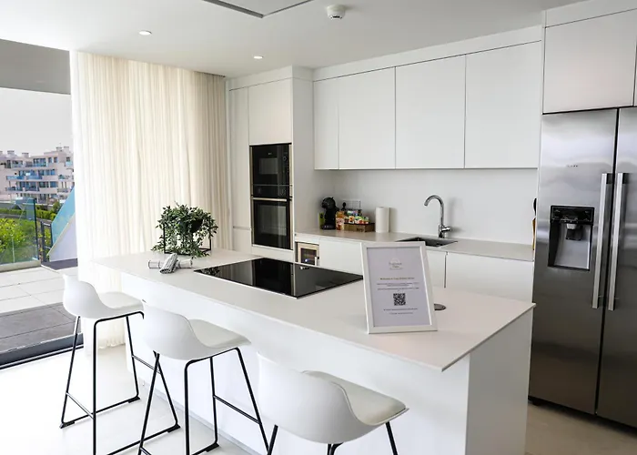 Apartamento Beautiful With Private Pool In Higueron West