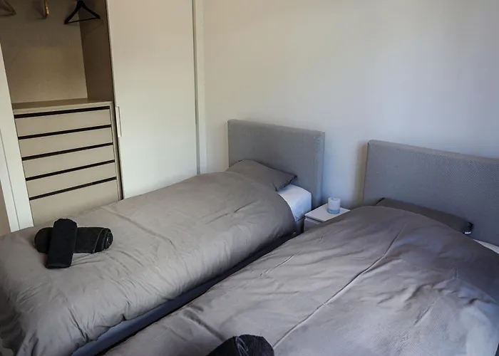 Beautiful With Private Pool In Higueron West