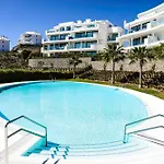 Beautiful With Private Pool In Higueron West *