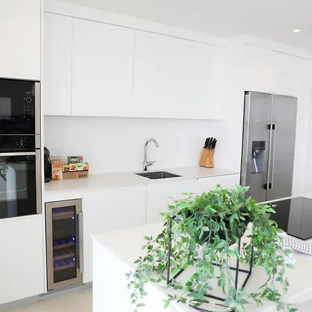 Lejlighed Beautiful With Private Pool In Higueron West *