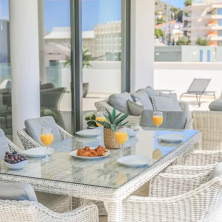 Lejlighed Beautiful With Private Pool In Higueron West *