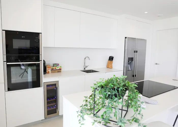 アパート Beautiful With Private Pool In Higueron West *