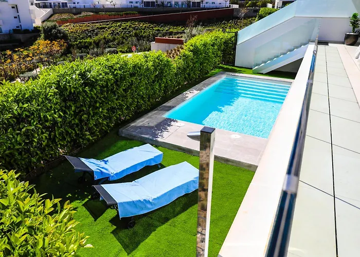 Beautiful With Private Pool In Higueron West *