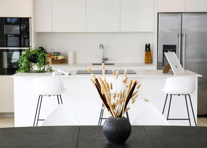 Appartamento Beautiful With Private Pool In Higueron West *